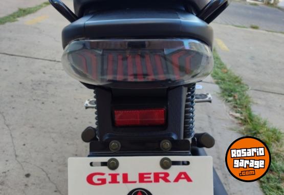 Motos - Gilera Smash Full 2025 Nafta 5300Km - En Venta