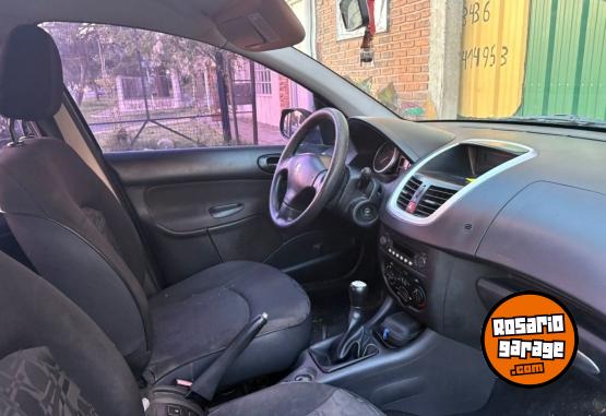 Autos - Peugeot 207 COMPACT 2011 Diesel 190000Km - En Venta