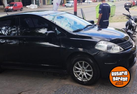 Autos - Nissan Tiida 2008 GNC 228000Km - En Venta