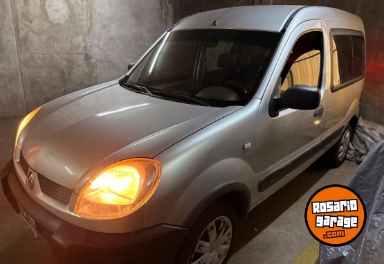 Utilitarios - Renault Kangoo 2011 Diesel 111Km - En Venta