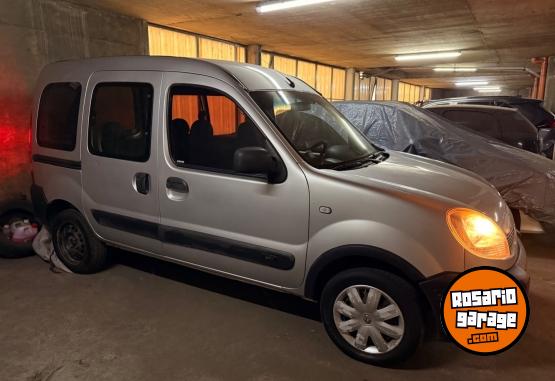 Utilitarios - Renault Kangoo 2011 Diesel 111Km - En Venta