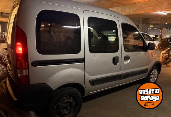 Utilitarios - Renault Kangoo 2011 Diesel 111Km - En Venta
