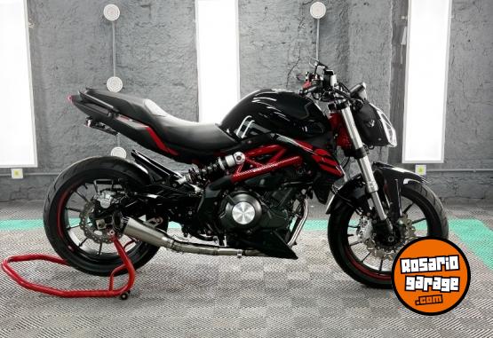 Motos - Benelli 302s 2022 Nafta 11000Km - En Venta