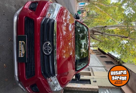 Camionetas - Toyota Hilux 3.0 Sr 4x4 2016 Diesel  - En Venta