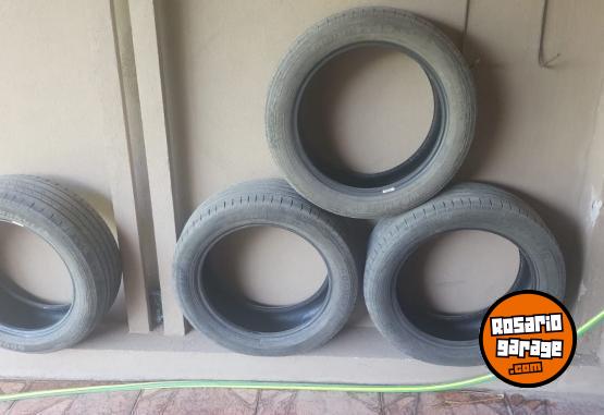 Accesorios para Autos - 4 Cubiertas Good Year Wrangler 215 55 18 - En Venta