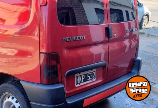 Utilitarios - Peugeot Partner 2008 Diesel 200000Km - En Venta