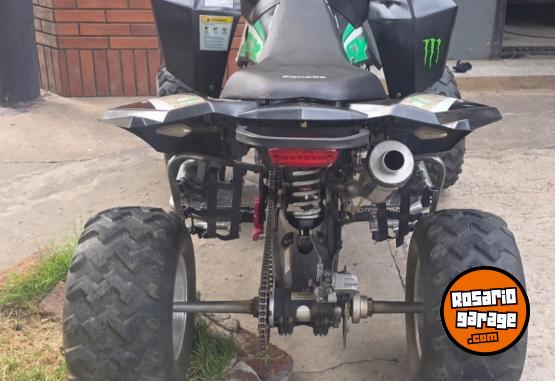 Cuatris y UTVs - Zanella Mad max 300 2015  1649Km - En Venta