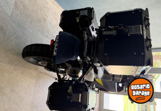 Motos - Husqvarna Norden 2023 Nafta 17000Km - En Venta