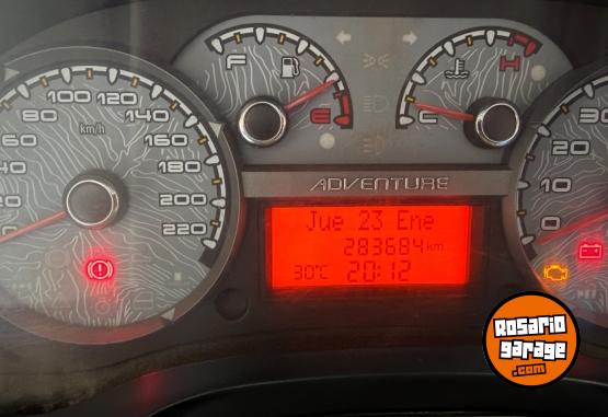 Camionetas - Fiat Strada Adventure Locker 2012 Nafta 286000Km - En Venta