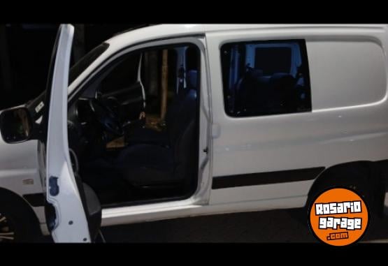 Utilitarios - Citroen Berlingo 2009 Diesel 176000Km - En Venta