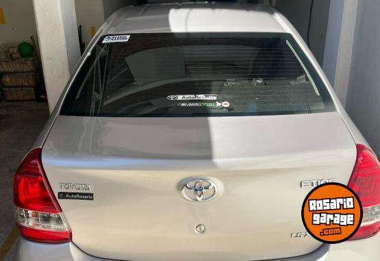 Autos - Toyota Etios 2019 Nafta 51500Km - En Venta