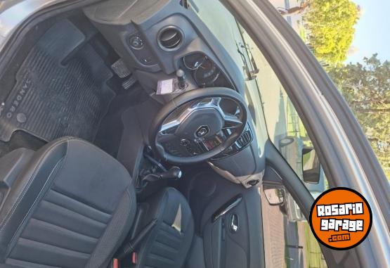 Autos - Renault Sandero intense cvt 2024 Nafta 50000Km - En Venta