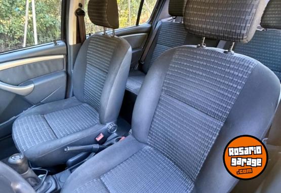 Autos - Renault sandero 2011 Nafta 120000Km - En Venta