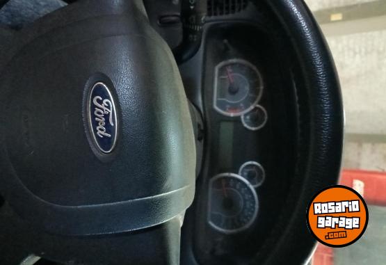 Camionetas - Ford Ranger 4x4 limited xlt 2011 Diesel 81000Km - En Venta