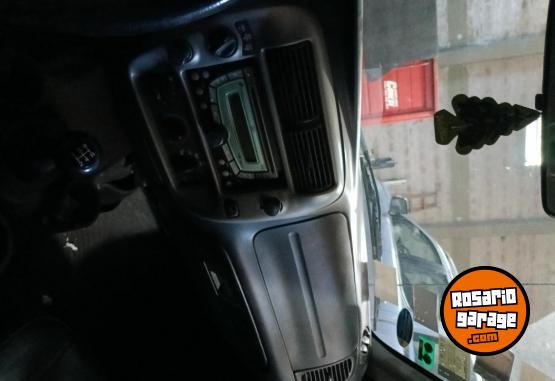 Camionetas - Ford Ranger 4x4 limited xlt 2011 Diesel 81000Km - En Venta