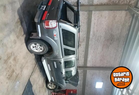 Camionetas - Ford Ranger 4x4 limited xlt 2011 Diesel 81000Km - En Venta