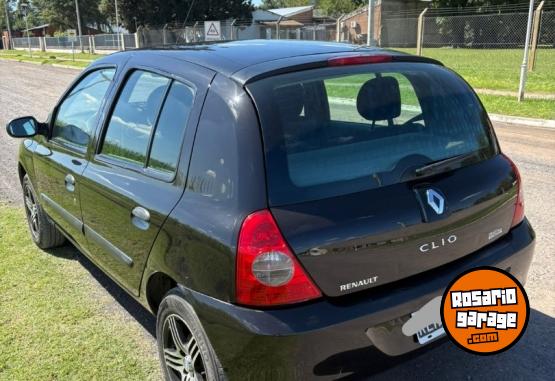 Autos - Renault Clio 2011 Nafta 142000Km - En Venta