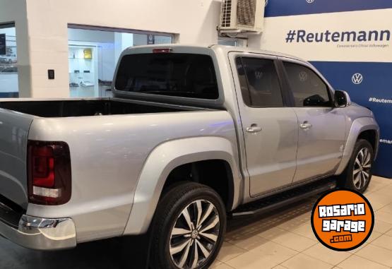 Camionetas - Volkswagen AMAROK HIGHLINE 4X2 AT 2023 Diesel 75000Km - En Venta