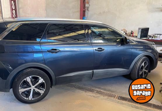 Autos - Peugeot 5008 Allure 2018 Nafta 150000Km - En Venta