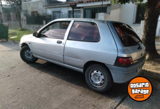 Autos - Renault Clio MD 1997 1997 Diesel 372000Km - En Venta
