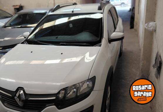 Autos - Renault Sandero stepway 2017 Nafta 195000Km - En Venta