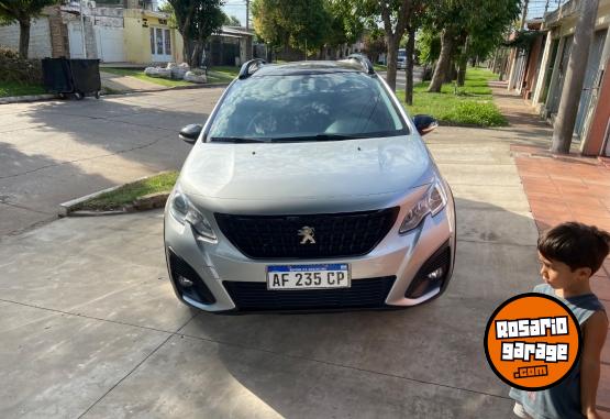 Autos - Peugeot 2008 Feline 2022 Nafta 60000Km - En Venta