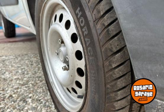 Utilitarios - Peugeot Kangoo express confort 2015 GNC  - En Venta