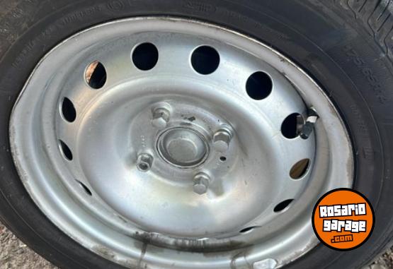 Utilitarios - Chevrolet Berlingo 2017 Diesel 180000Km - En Venta