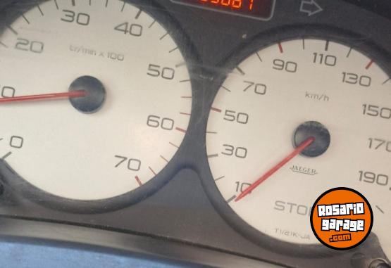 Utilitarios - Chevrolet Berlingo 2017 Diesel 180000Km - En Venta