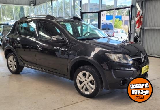 Autos - Renault SANDERO STEPWAY 2015 Nafta 210000Km - En Venta
