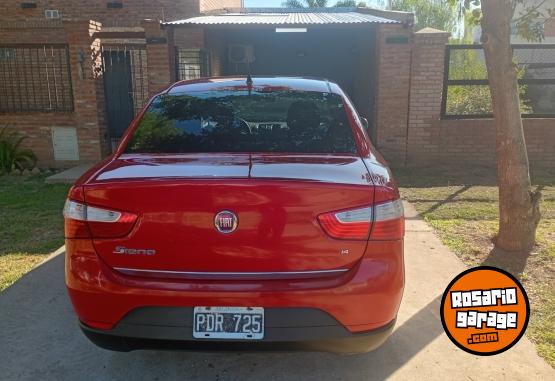 Autos - Fiat Grand siena 2015 GNC 159000Km - En Venta