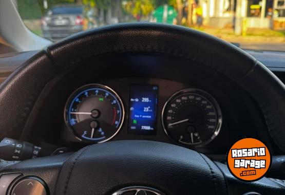 Autos - Toyota Corola 2019 Nafta 76000Km - En Venta