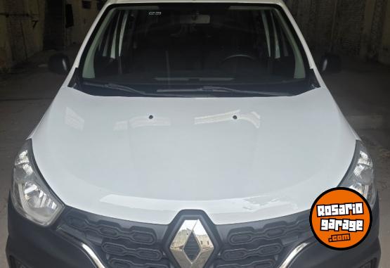 Utilitarios - Renault Kangoo II Express - EMOTI 2022 Nafta 117000Km - En Venta
