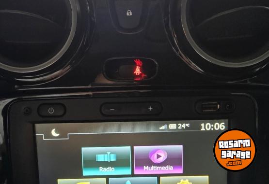 Utilitarios - Renault Kangoo II Express - EMOTI 2022 Nafta 117000Km - En Venta