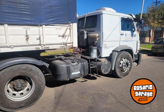 Camiones y Gr�as - VOLKSWAGEN 17-220 - MODELO 2012 - En Venta