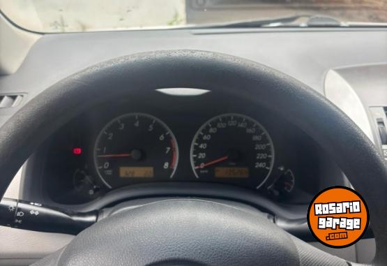 Autos - Toyota Corolla XLi 1.8 2014 Nafta 198000Km - En Venta