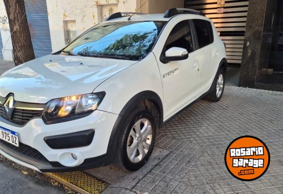 Autos - Renault Sandero stepway privilege 2017 Nafta 102000Km - En Venta
