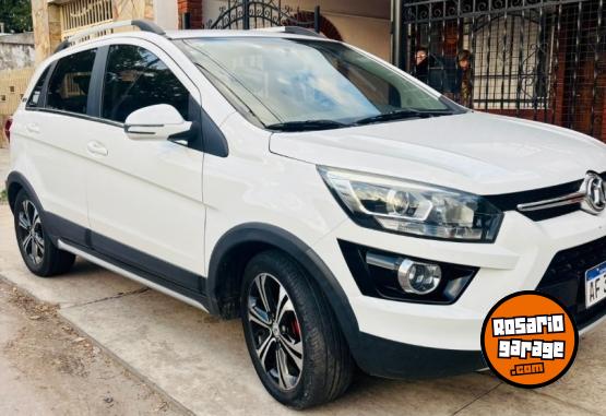 Autos - Baic X25 SENOVA 2022 Nafta 79500Km - En Venta