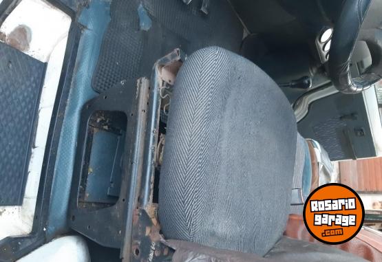 Utilitarios - Renault Trafic 2002 Diesel 300000Km - En Venta