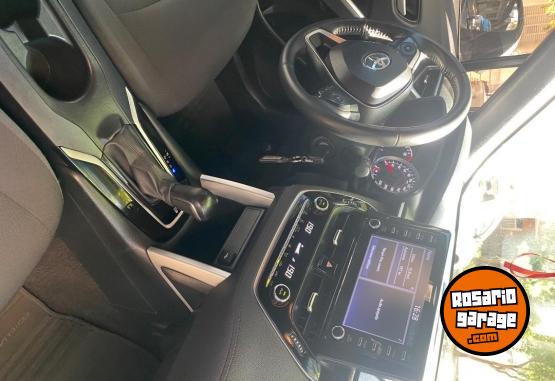 Camionetas - Toyota Corolla cross 2023 Nafta 69000Km - En Venta