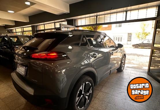 Autos - Peugeot 2008 2025 Nafta 9000Km - En Venta
