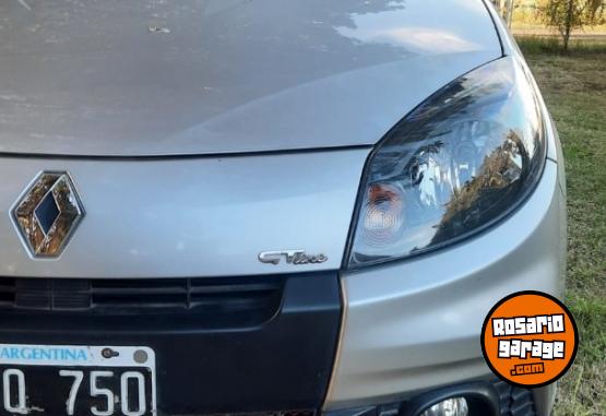 Autos - Renault Sandero 2014 Nafta 136000Km - En Venta