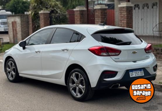 Autos - Chevrolet Cruze Premier 2022 Nafta 51000Km - En Venta