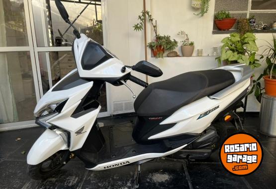 Motos - Honda NEW ELITE 2018 Nafta 18000Km - En Venta