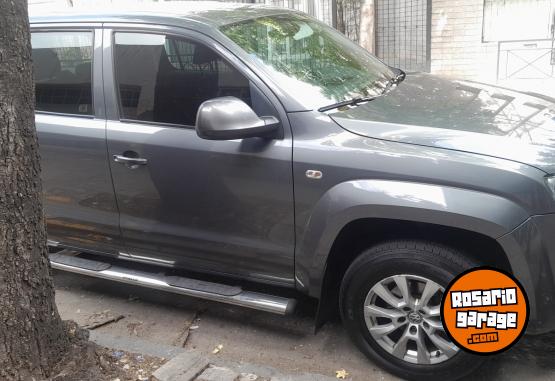Camionetas - Volkswagen Amarok Confortline 4x4 dc 2017 Diesel 160000Km - En Venta