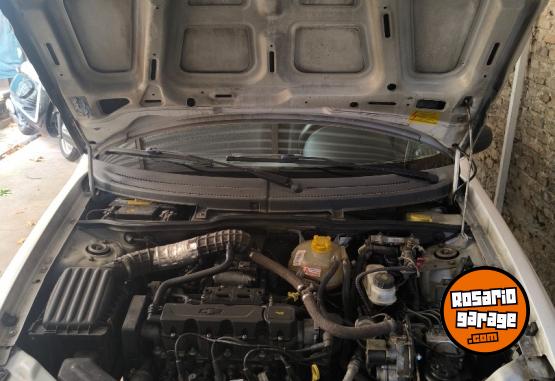 Autos - Chevrolet Classic 2 2016 GNC 197000Km - En Venta