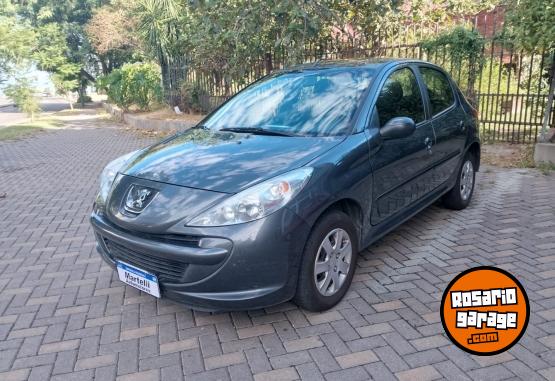 Autos - Peugeot 207 xs compact 2015 Nafta 130000Km - En Venta