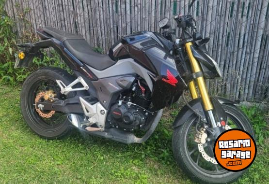 Motos - Honda Cb190r 2017 Nafta 14000Km - En Venta