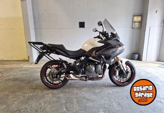 Motos - Benelli TNT 600 GT 2018 Nafta 11420Km - En Venta