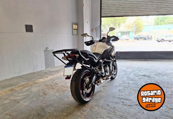 Motos - Benelli TNT 600 GT 2018 Nafta 11420Km - En Venta